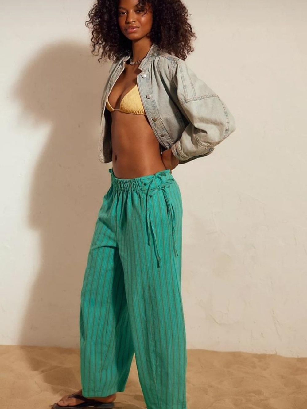 FREE PEOPLE. SUN DAZED WIDE LEG FREE FLOW PANTS. BNWT. SIZE SMALL - Picture 1 of 4